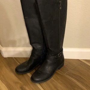 Black Guess Riding Boots.  Barely worn